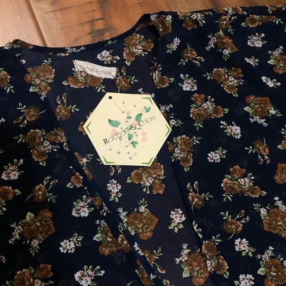 Navy Flowery Sheer Kimono - Picture 3 of 3